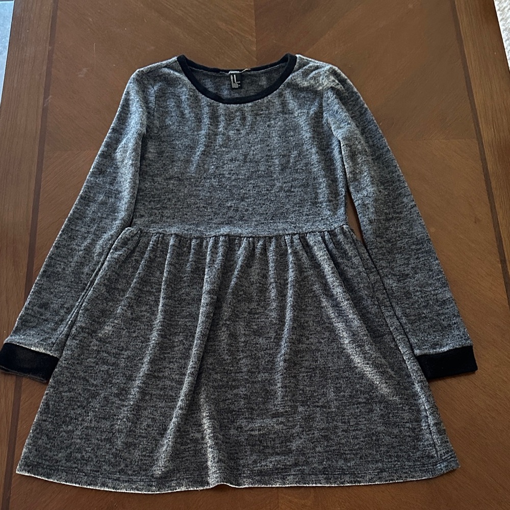 Forever 21 Charcoal Knit Top